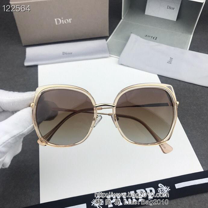 DIOR-迪奧 D家新款偏光墨鏡 高清寶麗來偏光鏡片 女款太陽鏡  lly1186